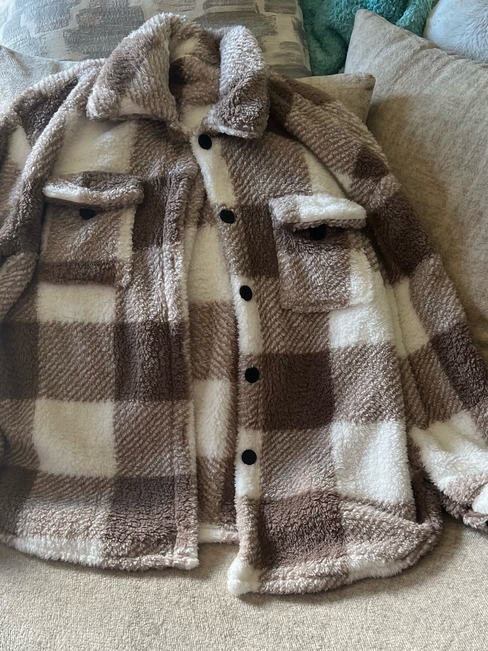 Plaid fleece "shacket"